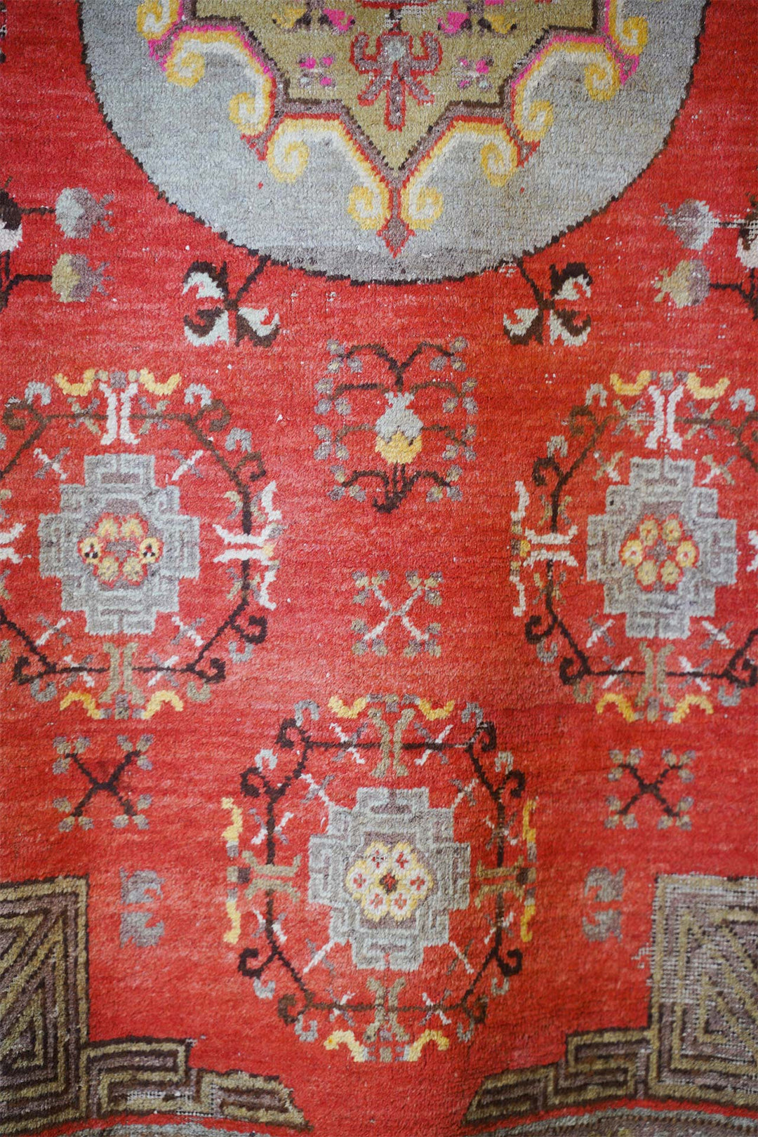 East Turkestan Khaden Rug | Khotan Roundel Medallions | Detail View
