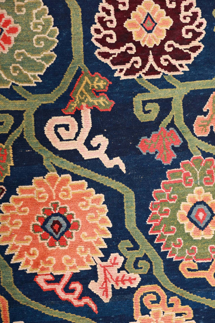 Hand-Knotted Tibetan Khaden Rug | Garden Medallion Vine Trellis | Detail View