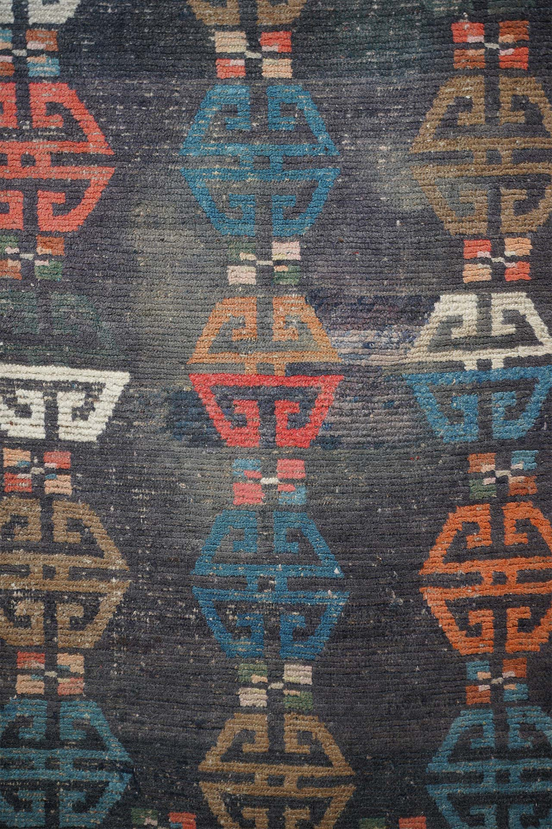 Hand-Knotted Tibetan Khaden Rug | Geometric Endless Knot Medallion Pattern | Detail View
