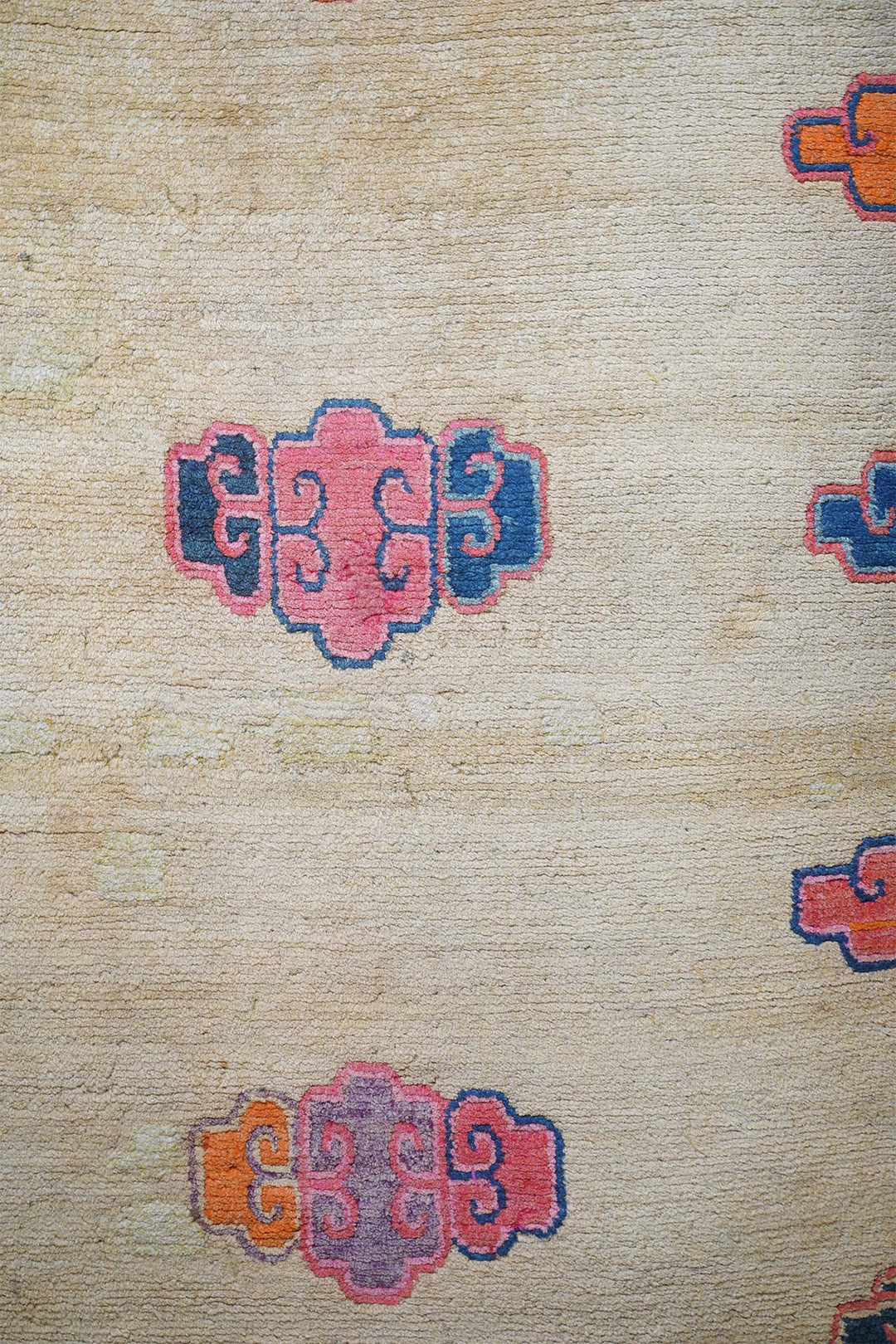 Hand-Knotted Tibetan Khaden Rug | Tamgha Cloud Motif Field | Detail View