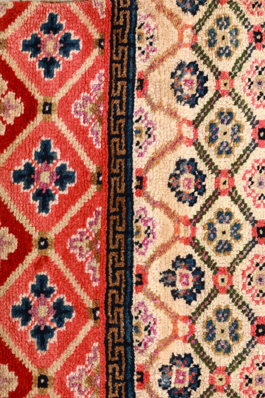 Horse Blanket, Tibetan Rug | Diamond Medallion | Detail View