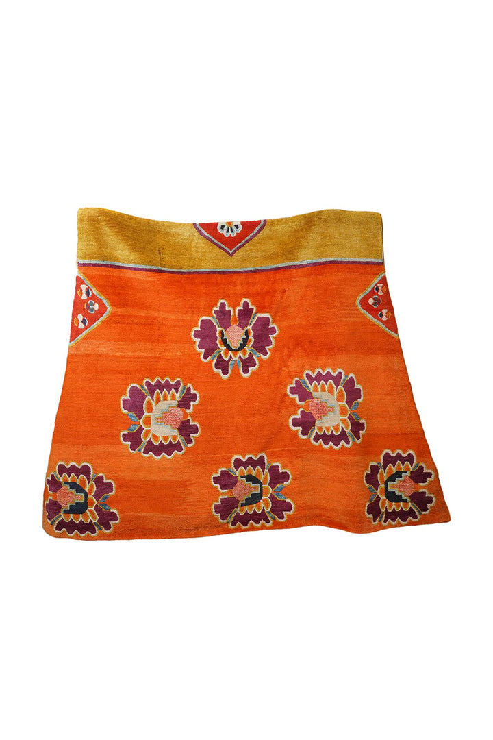 Horse Blanket, Tibetan Rug | Vermilion Field Floral Medallions | Front View