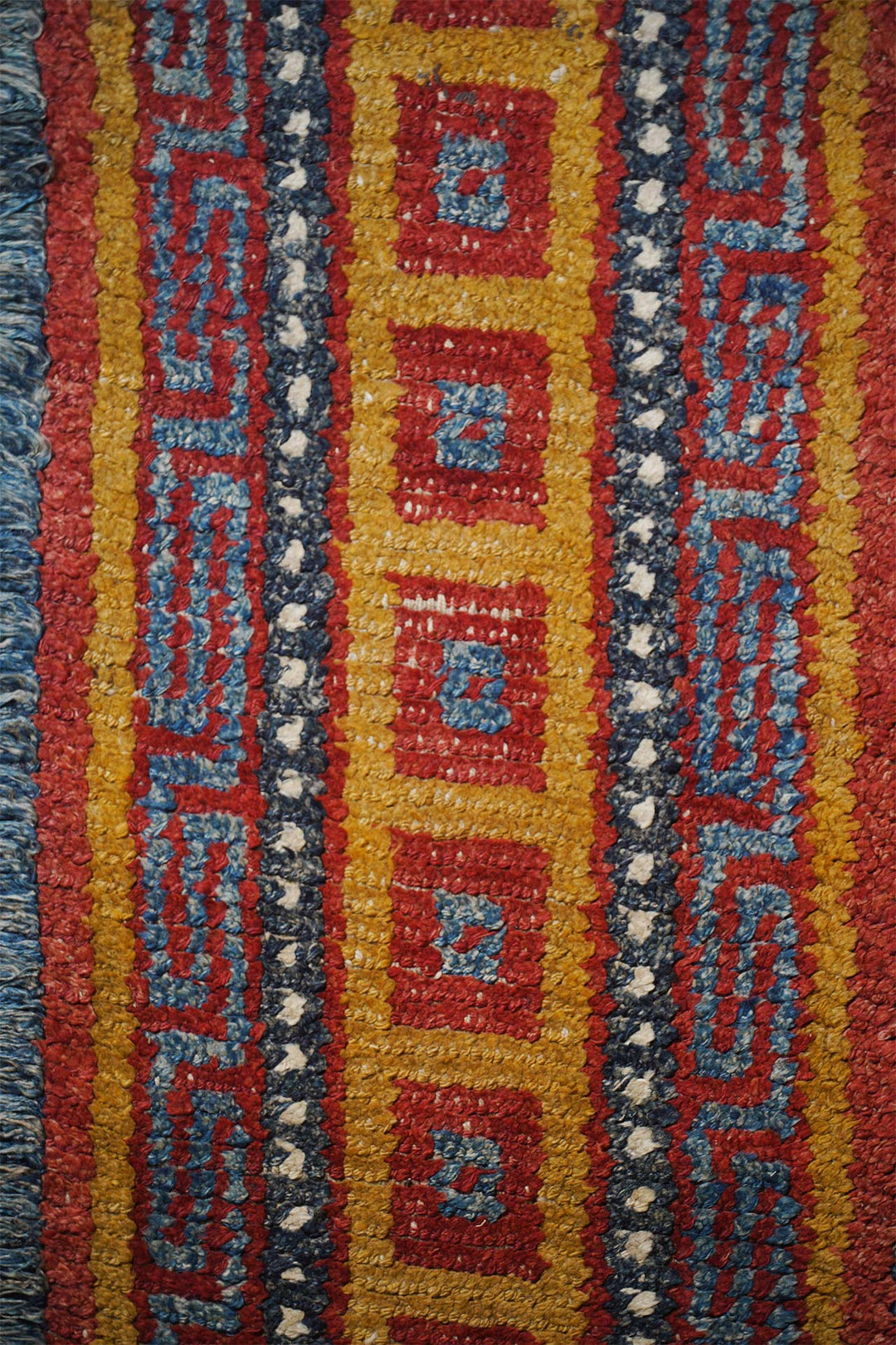 Tibetan Warp-Faced Runner | Soft Geometry Field | Detail View